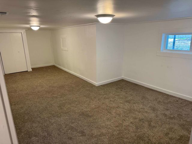 8809 E ALKI St, Spokane, WA 99212
