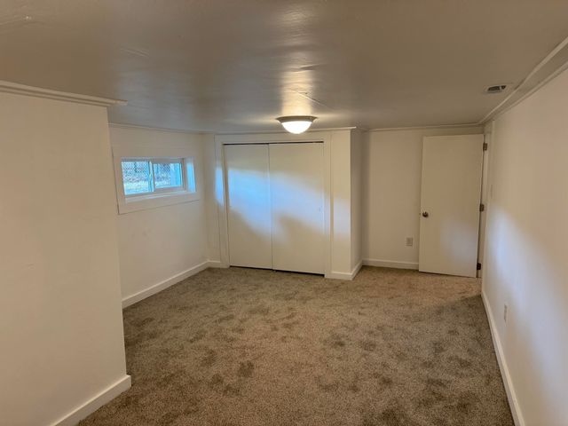 8809 E ALKI St, Spokane, WA 99212