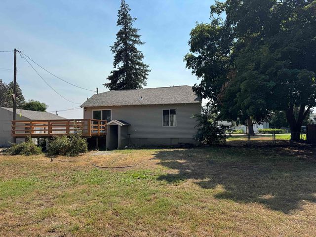 8809 E ALKI St, Spokane, WA 99212