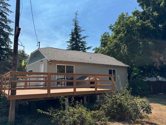 8809 E ALKI St, Spokane, WA 99212
