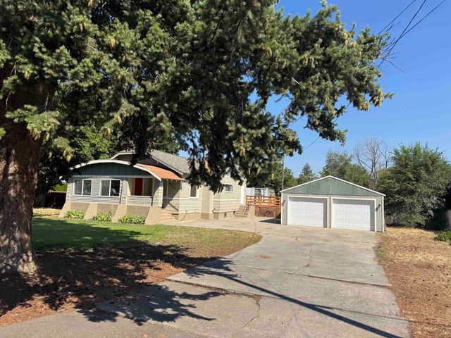 8809 E ALKI St, Spokane, WA 99212