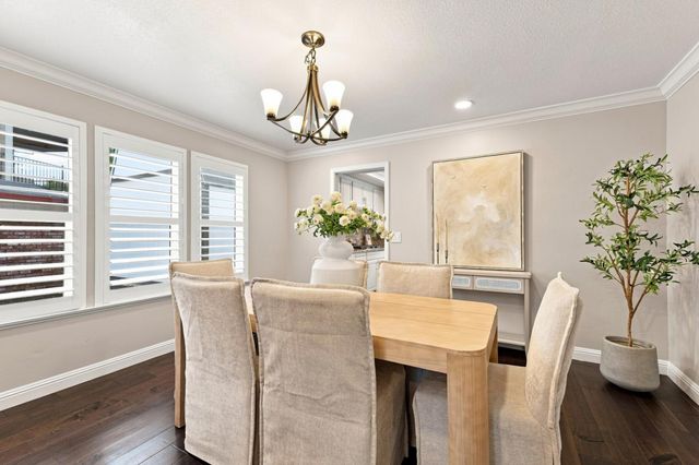 8820 San Badger Way, Elk Grove, CA 95624