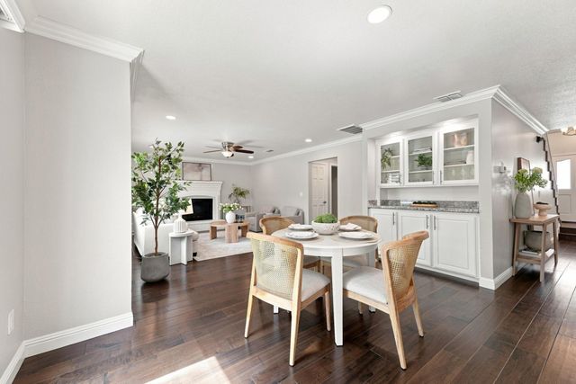 8820 San Badger Way, Elk Grove, CA 95624