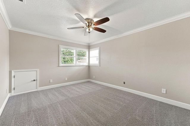 8820 San Badger Way, Elk Grove, CA 95624