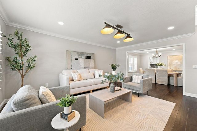 8820 San Badger Way, Elk Grove, CA 95624