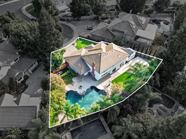 8820 San Badger Way, Elk Grove, CA 95624
