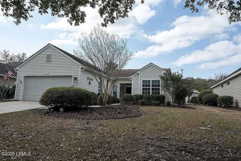 214 Colonel Thomas Heyward Road, Bluffton, SC 29909