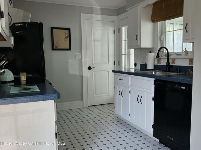 75 Merilina Avenue, Kingston, NY 12401