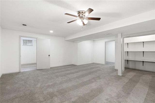1008 NE Remington Court, Lee's Summit, MO 64086