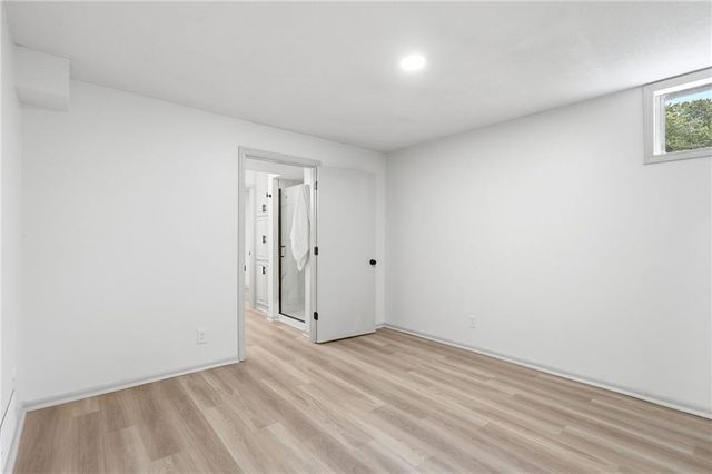 1008 NE Remington Court, Lee's Summit, MO 64086