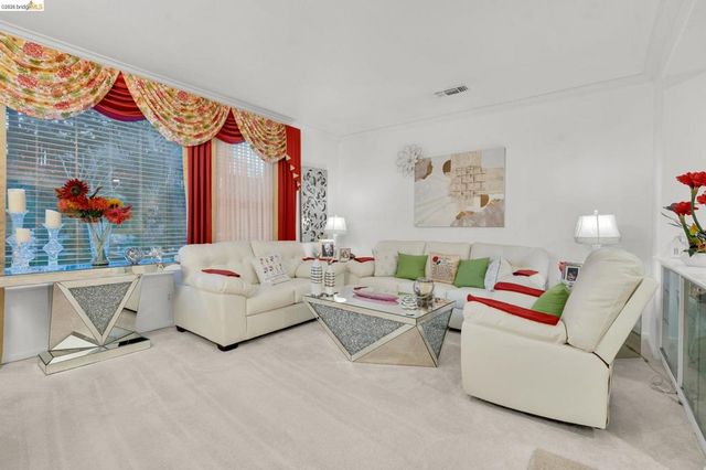 1653 Observation Ct, Antioch, CA 94531