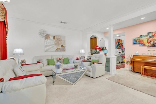 1653 Observation Ct, Antioch, CA 94531