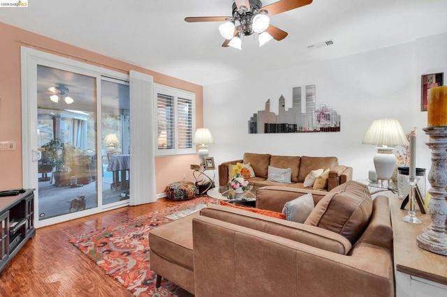 1653 Observation Ct, Antioch, CA 94531