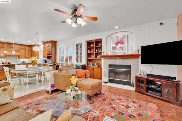 1653 Observation Ct, Antioch, CA 94531