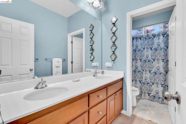 1653 Observation Ct, Antioch, CA 94531