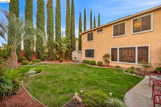 1653 Observation Ct, Antioch, CA 94531