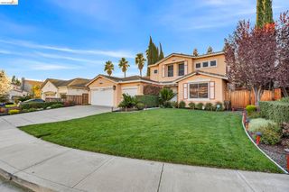 1653 Observation Ct, Antioch, CA 94531