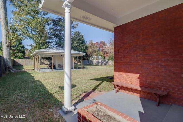 328 Seal Avenue, Long Beach, MS 39560