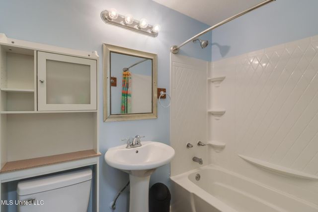 328 Seal Avenue, Long Beach, MS 39560