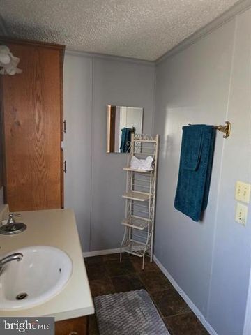 43 HICKORY LN #NJ, Mays Landing, NJ 08330