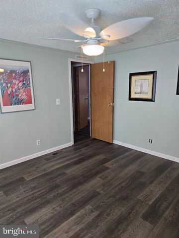 43 HICKORY LN #NJ, Mays Landing, NJ 08330