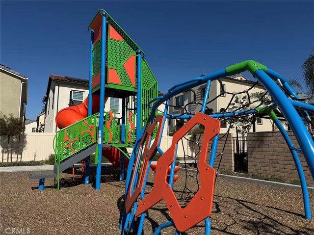 2125 Rio Grande, Pomona, CA 91766