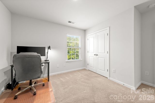 12866 Canterbury Castle Drive, Charlotte, NC 28273