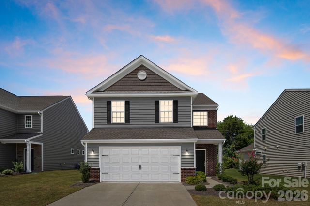 12866 Canterbury Castle Drive, Charlotte, NC 28273