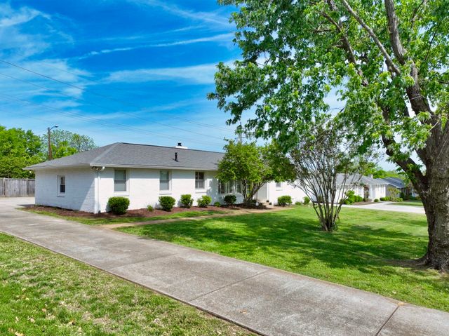 5141 Regent Dr, Nashville, TN 37220