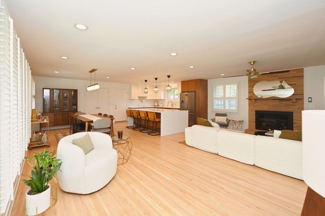 5141 Regent Dr, Nashville, TN 37220