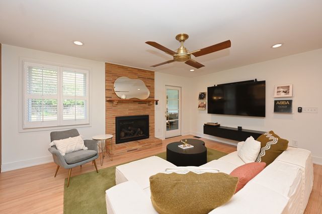 5141 Regent Dr, Nashville, TN 37220