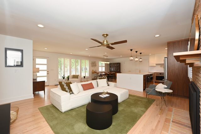 5141 Regent Dr, Nashville, TN 37220