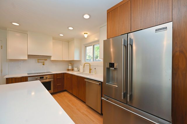 5141 Regent Dr, Nashville, TN 37220