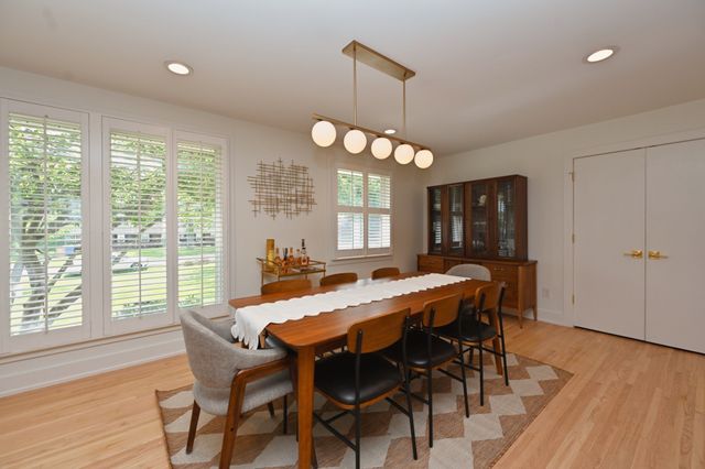 5141 Regent Dr, Nashville, TN 37220