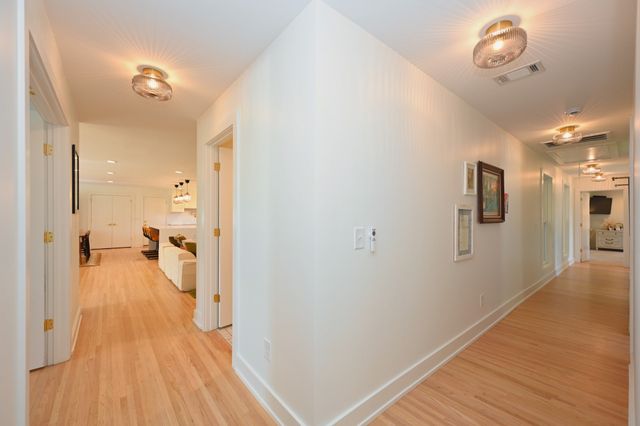 5141 Regent Dr, Nashville, TN 37220