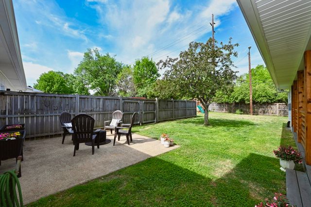 5141 Regent Dr, Nashville, TN 37220