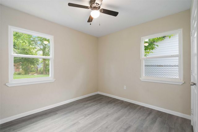 9409 Fairland Drive, Houston, TX 77051