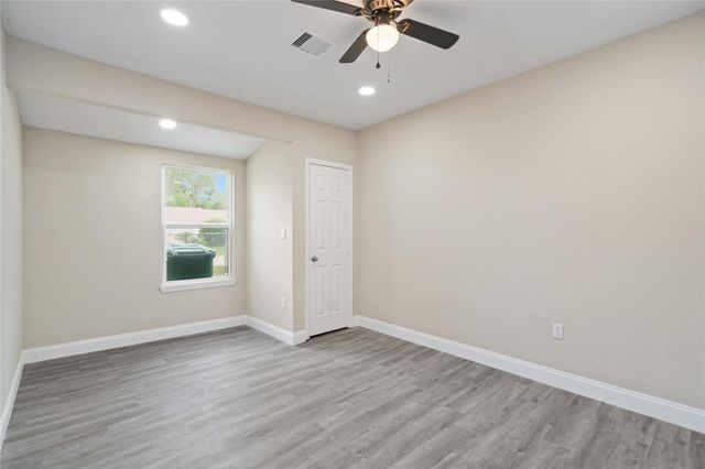 9409 Fairland Drive, Houston, TX 77051