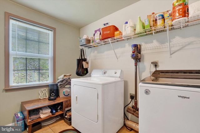 540 GROVE RD, Red Lion, PA 17356
