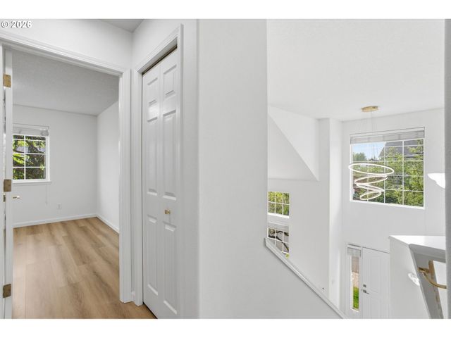 8911 Sw GRAVENSTEIN Ln, Tigard, OR 97224