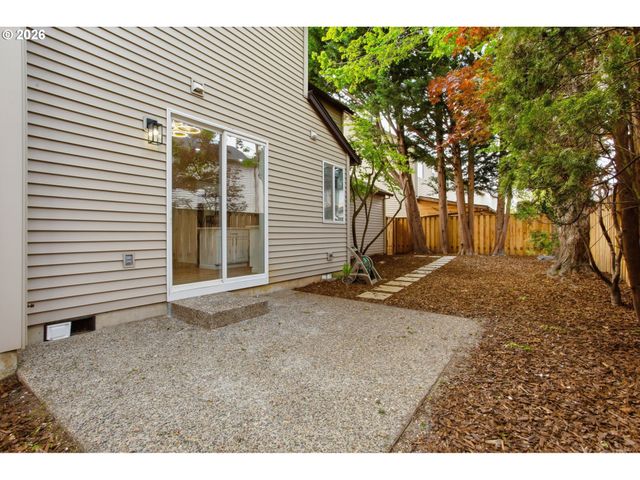 8911 Sw GRAVENSTEIN Ln, Tigard, OR 97224