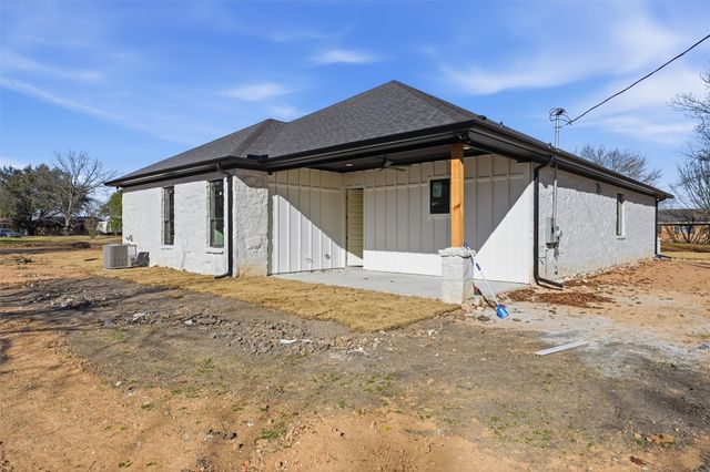 250 Weldon Drive, Woodway, TX 76712