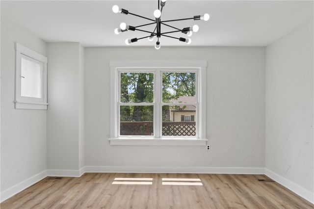 512 Marion Ave, Forest Hills Boro, PA 15221