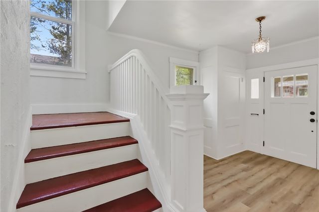 512 Marion Ave, Forest Hills Boro, PA 15221