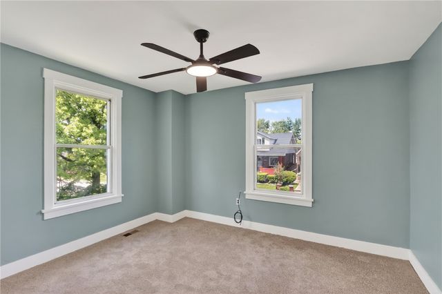 512 Marion Ave, Forest Hills Boro, PA 15221