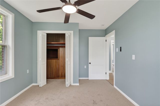 512 Marion Ave, Forest Hills Boro, PA 15221