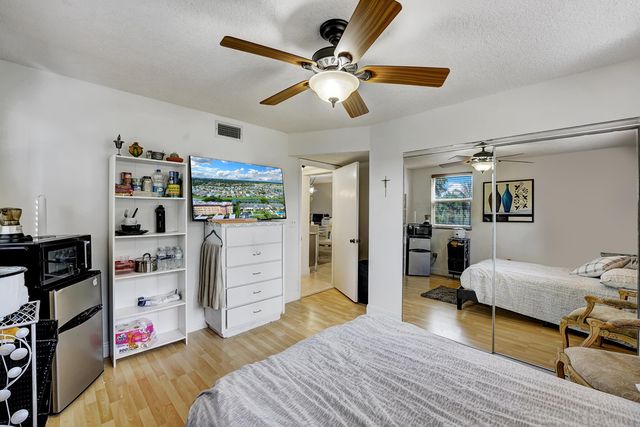 4040 Crystal Lake Drive 101, Pompano Beach, FL 33064