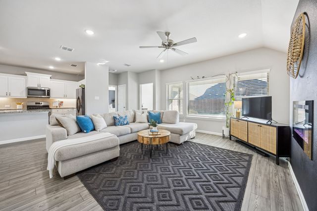 491 Crystal Clear Lane, Princeton, TX 75407