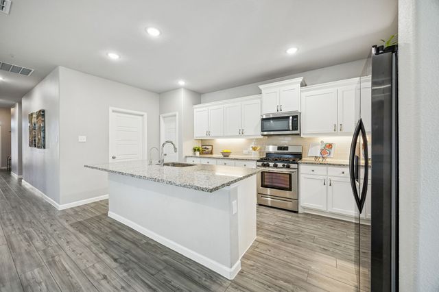 491 Crystal Clear Lane, Princeton, TX 75407