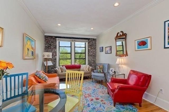 61 Park Dr 10, Boston, MA 02215